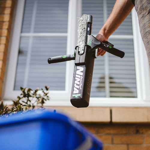 Unger ErgoTec® Ninja Bucket on a Belt Bucket on a Belt