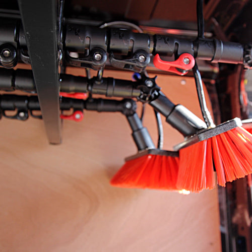 FaceLift® Pole Rack Van Systems