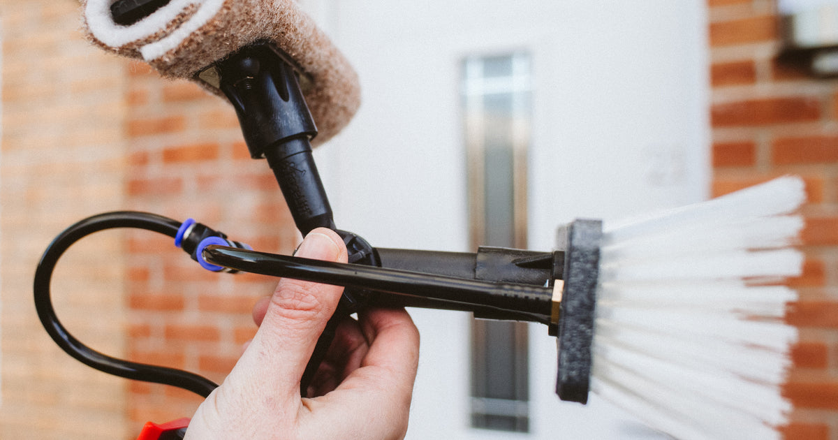 The Benefits of Cleaning With Bronze Wool | Window Cleaning Warehouse