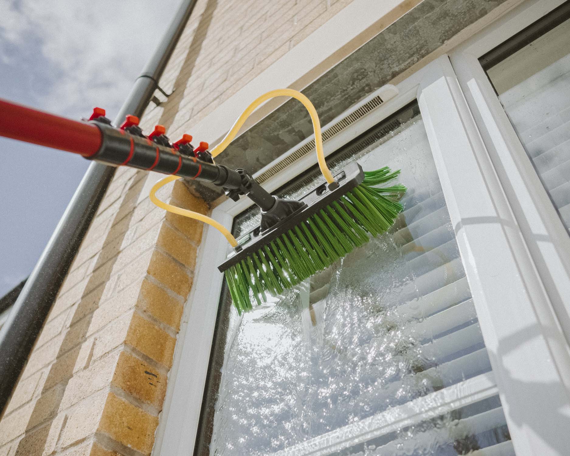 Window Cleaning Pole & Washer